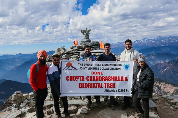 Chopta Chandrashila Trek by The Dream Treks