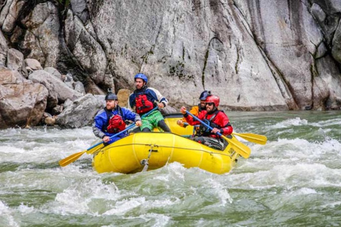 Rafting Service by Adventure Guru Company