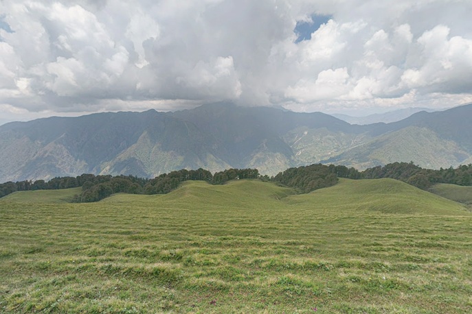 Bedni Bugyal meadows