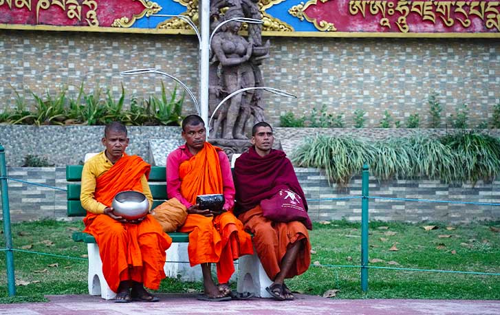 बौद्ध मंदिर 